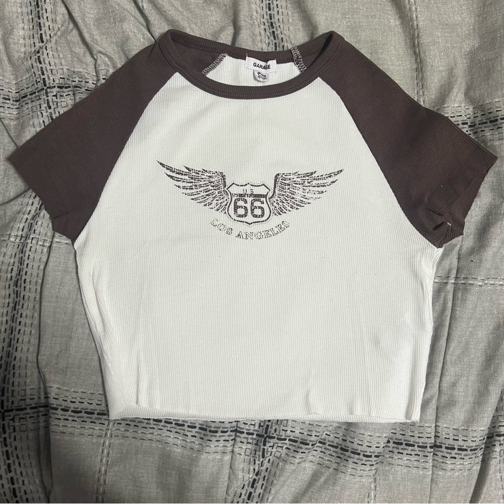 garage raglan stormi tee